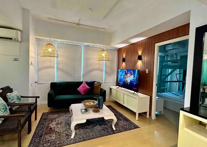 Apartment Cozy House Bgc 1br Up To 6 Guests 100mbps Wifi Manila