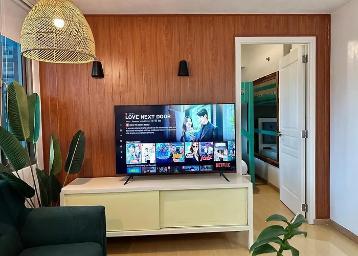 Cozy House Bgc 1br Up To 6 Guests 100mbps Wifi Apartment Manila