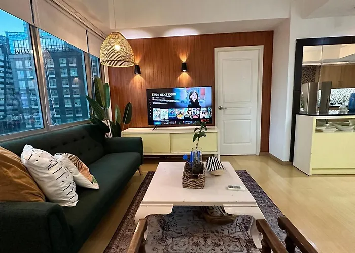 Cozy House Bgc 1br Up To 6 Guests 100mbps Wifi Apartment