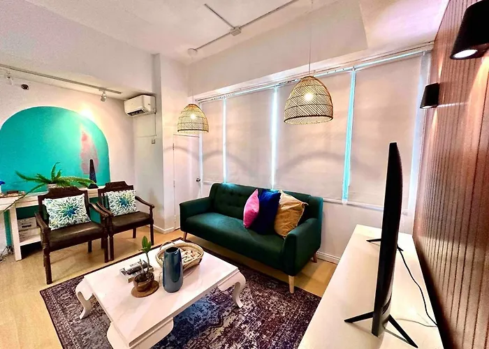 Apartment Cozy House Bgc 1br Up To 6 Guests 100mbps Wifi *