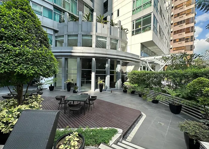 Apartment Cozy House Bgc 1br Up To 6 Guests 100mbps Wifi Manila