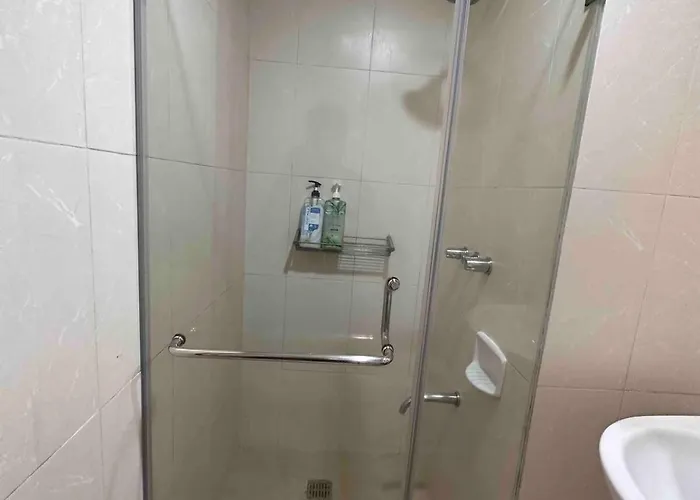 Cozy House Bgc 1br Up To 6 Guests 100mbps Wifi Apartment