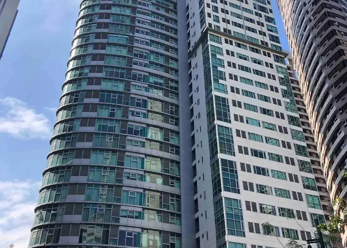 Cozy House Bgc 1br Up To 6 Guests 100mbps Wifi Apartment *